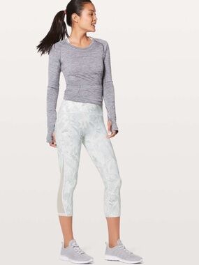 Lululemon Train Times Crop *21" Jasmine White Multi / White  4